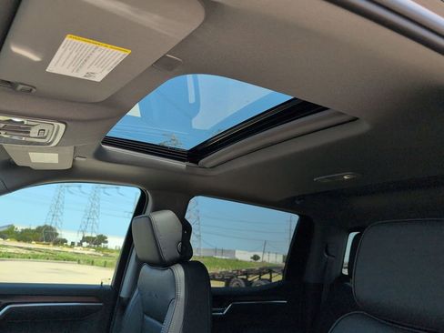 New 2026 GMC Sierra 1500 Denali image 9