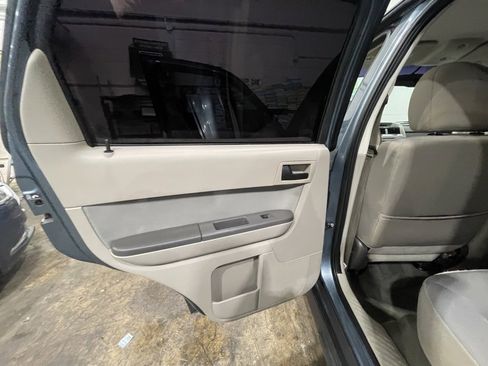 Used 2012 Ford Escape XLT image 25