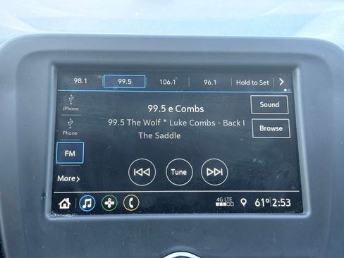 Used 2019 Chevrolet Equinox LS image 9