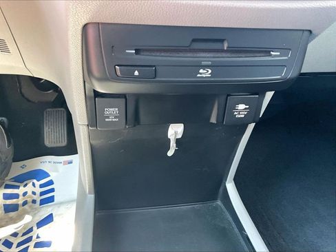 Used 2018 Honda Odyssey Elite image 28