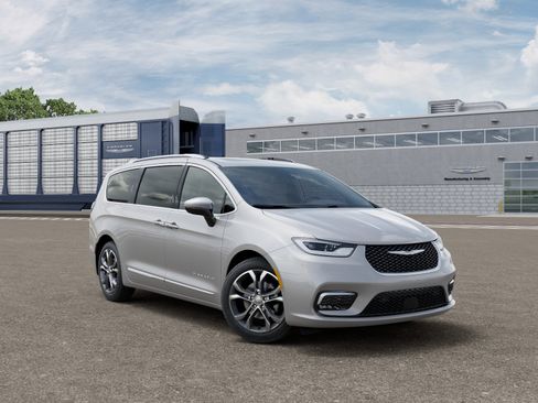 New 2026 Chrysler Pacifica Pinnacle FWD image 25