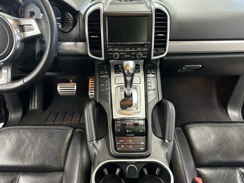 Used 2013 Porsche Cayenne GTS AWD/4WD image 17