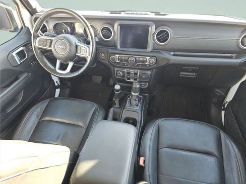 Used 2023 Jeep Wrangler Sahara w/ Cold Weather Group image 30