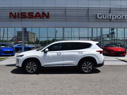 Used 2019 Hyundai Santa Fe FWD image 3