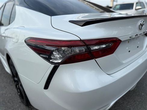 Used 2021 Toyota Camry XSE AWD/4WD image 22