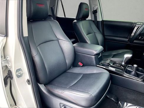 Used 2021 Toyota 4Runner TRD Off-Road Premium w/ Moonroof Package AWD/4WD image 9