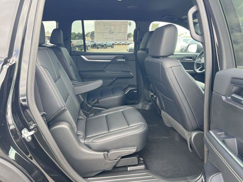 New 2026 GMC Acadia Elevation w/ Black Edition FWD image 28
