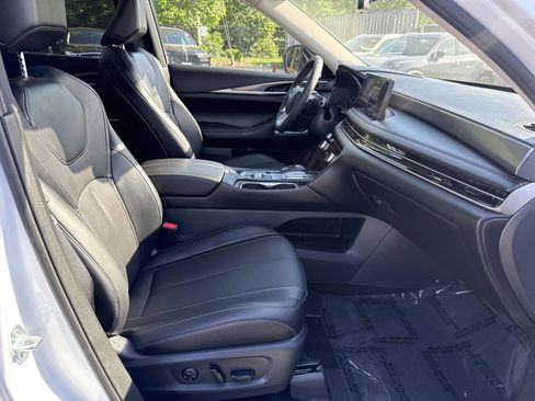 Used 2026 INFINITI QX60 Luxe w/ Cargo Package AWD/4WD image 36
