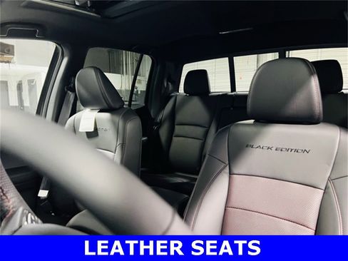 New 2026 Honda Ridgeline Black Edition image 3