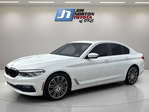 Used 2017 BMW 540i RWD image 1