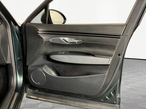 Used 2023 Genesis GV70 2.5T w/ Sport Prestige Package AWD/4WD image 28