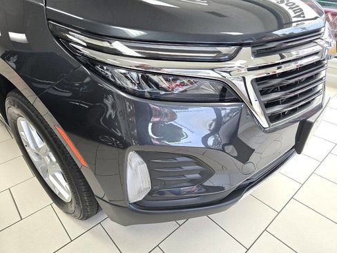 Used 2023 Chevrolet Equinox LT image 4
