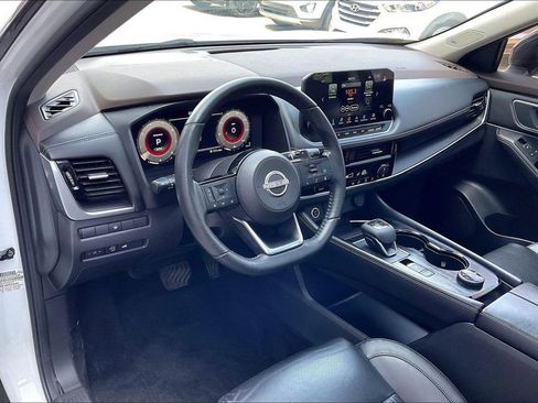 Used 2023 Nissan Rogue Platinum AWD/4WD image 14