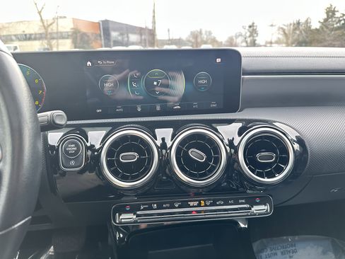 Used 2020 Mercedes-Benz CLA 250 4MATIC image 14