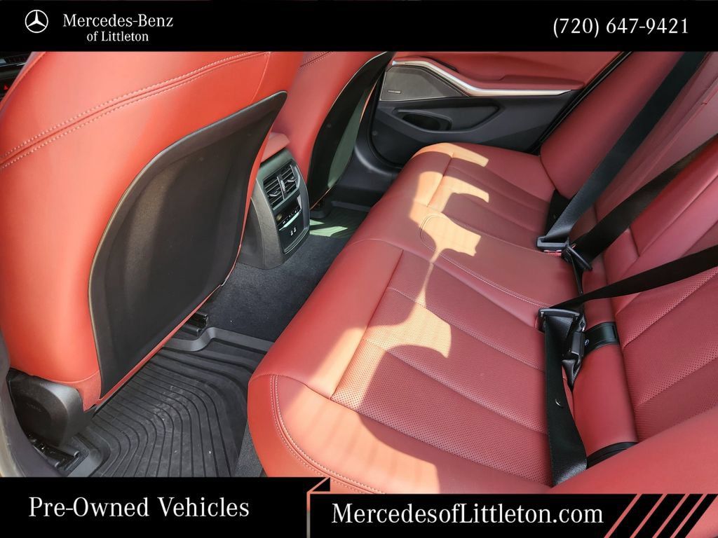 Used 2026 BMW 330i xDrive Sedan w/ M Sport Package AWD/4WD image 29
