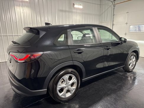 Used 2025 Honda HR-V LX image 3