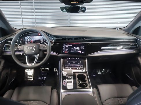 New 2026 Audi RS Q8 performance image 7