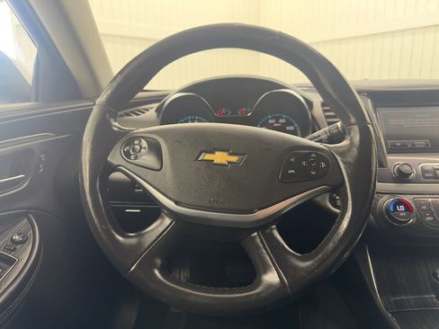 Used 2019 Chevrolet Impala LT image 16