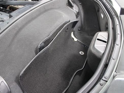 Used 2024 Chevrolet Corvette Stingray Coupe w/ Z51 Performance Package image 16