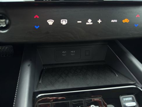 Certified 2025 Nissan Murano SL AWD/4WD image 21