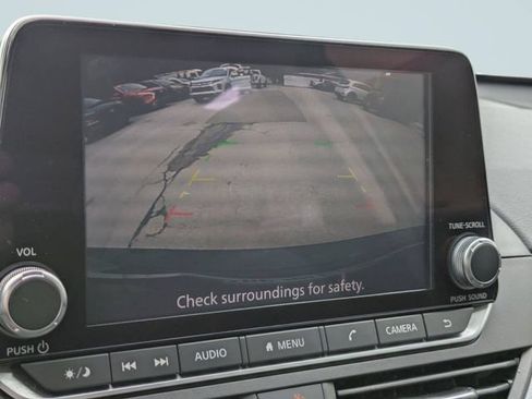 Used 2024 Nissan Altima 2.5 SR FWD image 21