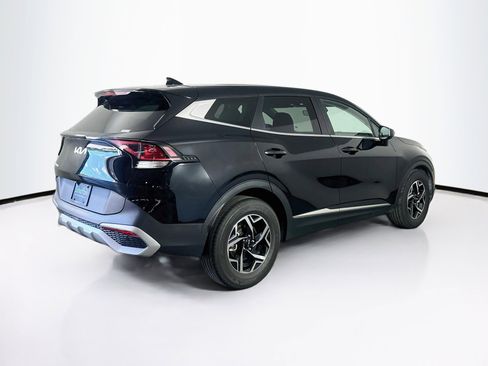 Used 2025 Kia Sportage LX FWD image 9