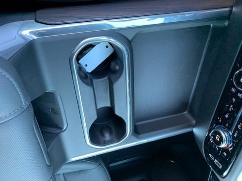 New 2026 GMC Sierra 2500 SLT w/ SLT Premium Package image 22