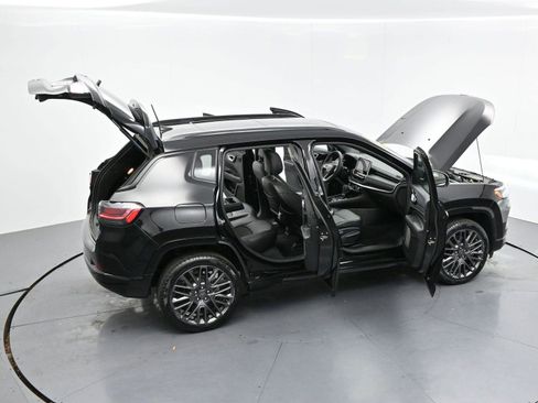 Used 2023 Jeep Compass High Altitude AWD/4WD image 39