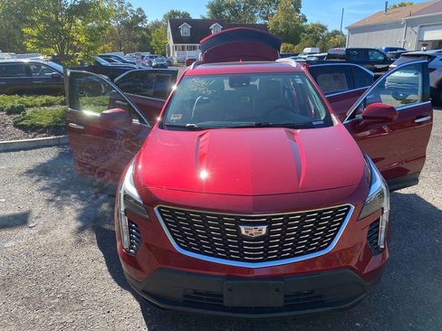 Used 2021 Cadillac XT4 Luxury w/ Cold Weather Package image 29