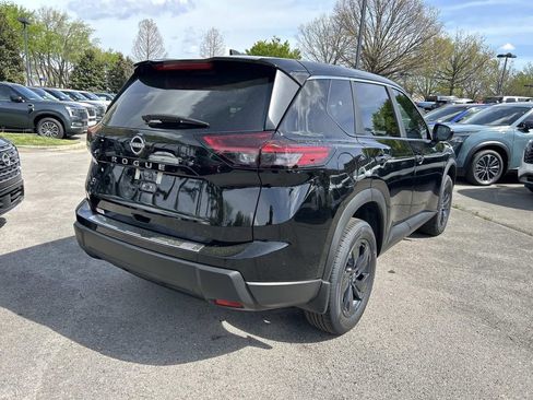 New 2026 Nissan Rogue SV FWD image 7