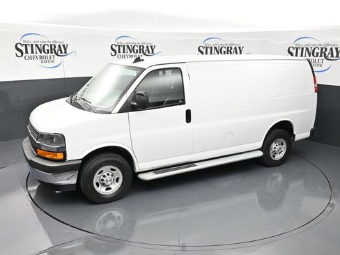 Used 2024 Chevrolet Express 2500 w/ Driver Convenience Package RWD image 23