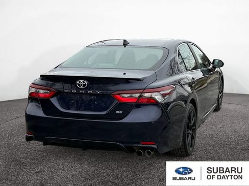 Used 2021 Toyota Camry SE image 5