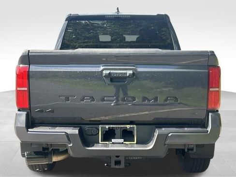 Certified 2024 Toyota Tacoma TRD Sport AWD/4WD image 4