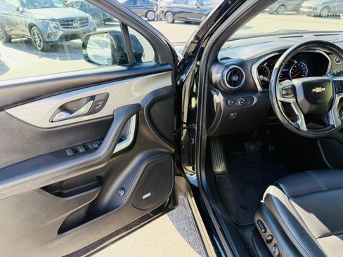 Used 2020 Chevrolet Blazer LT w/ Sound & Technology Package image 12