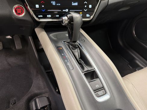 Used 2019 Honda HR-V EX-L image 17