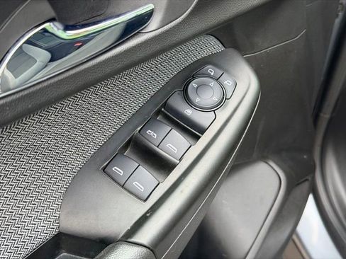 Used 2021 Chevrolet TrailBlazer LT w/ Convenience Package FWD image 18