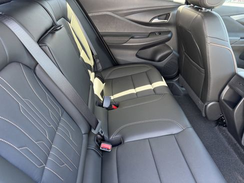 New 2026 Buick Envista Sport Touring FWD image 9