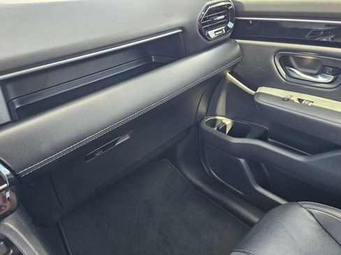Used 2023 Honda Pilot Touring image 30