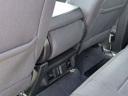 Used 2023 GMC Sierra 1500 Elevation image 30