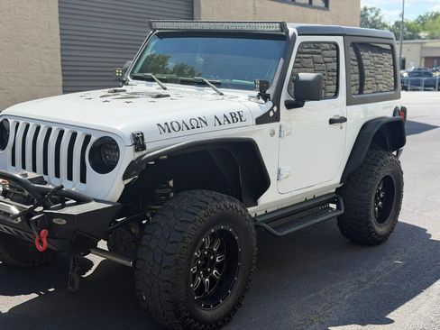 Used 2021 Jeep Wrangler Sport AWD/4WD image 31