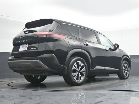 Used 2023 Nissan Rogue SV image 30