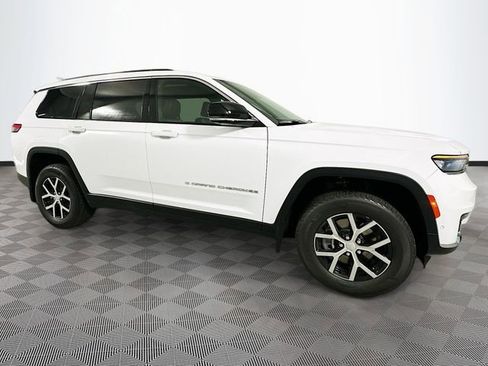 New 2025 Jeep Grand Cherokee L Limited w/ Luxury Tech Group II image 3