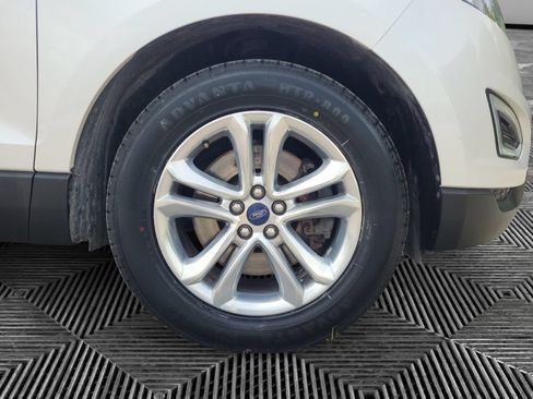 Used 2018 Ford Edge SEL w/ Canadian Touring Package AWD/4WD image 16