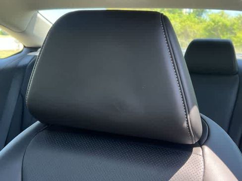 Used 2024 Honda Accord EX-L image 25