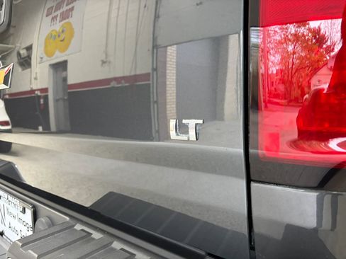 Used 2017 Chevrolet Colorado LT w/ Luxury Package, Chrome AWD/4WD image 17