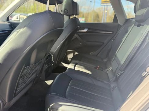 Used 2018 Audi Q5 2.0T Premium Plus w/ Premium Plus Package image 14