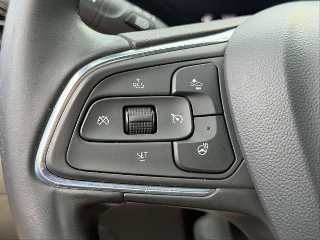 Used 2024 Buick Envista Sport Touring w/ Convenience I Package FWD image 23