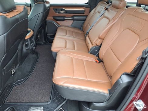 Used 2021 RAM 1500 Limited AWD/4WD image 15