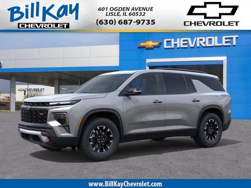 Used 2023 Chevrolet Traverse LT w/ LT Premium Package AWD/4WD image 1