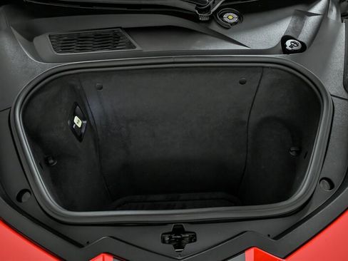 Used 2020 Chevrolet Corvette Stingray Premium Cpe w/ 3LT Preferred Equipment Group image 16